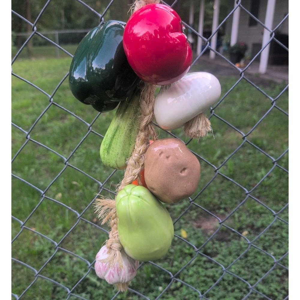 VTG Ceramic Fruit Vegetable Garland Farmhouse Kitchen Decor Hanging Produce 21"
